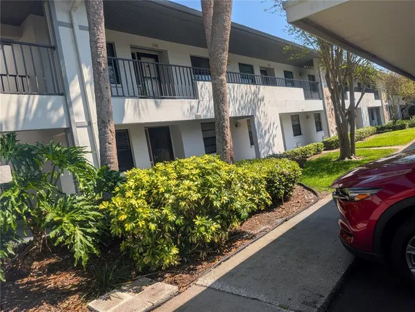 $215,000 | 1601 43rd Street, Unit 129, St. Petersburg, FL 33713