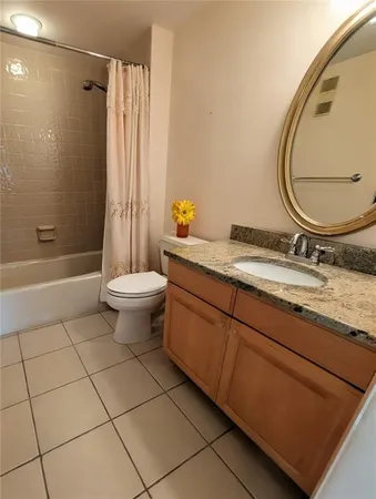 $215,000 | 1601 43rd Street, Unit 129, St. Petersburg, FL 33713