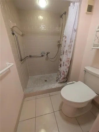 $215,000 | 1601 43rd Street, Unit 129, St. Petersburg, FL 33713