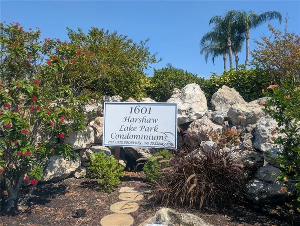 $215,000 | 1601 43rd Street, Unit 129, St. Petersburg, FL 33713