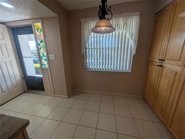 $215,000 | 1601 43rd Street, Unit 129, St. Petersburg, FL 33713