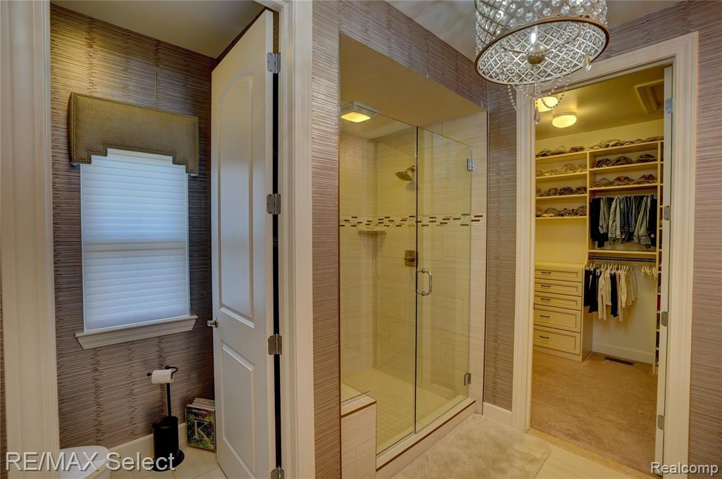 5520 Woodfall Road Clarkston, MI 48348 - Photo 30 of 48 Gallery Image 30