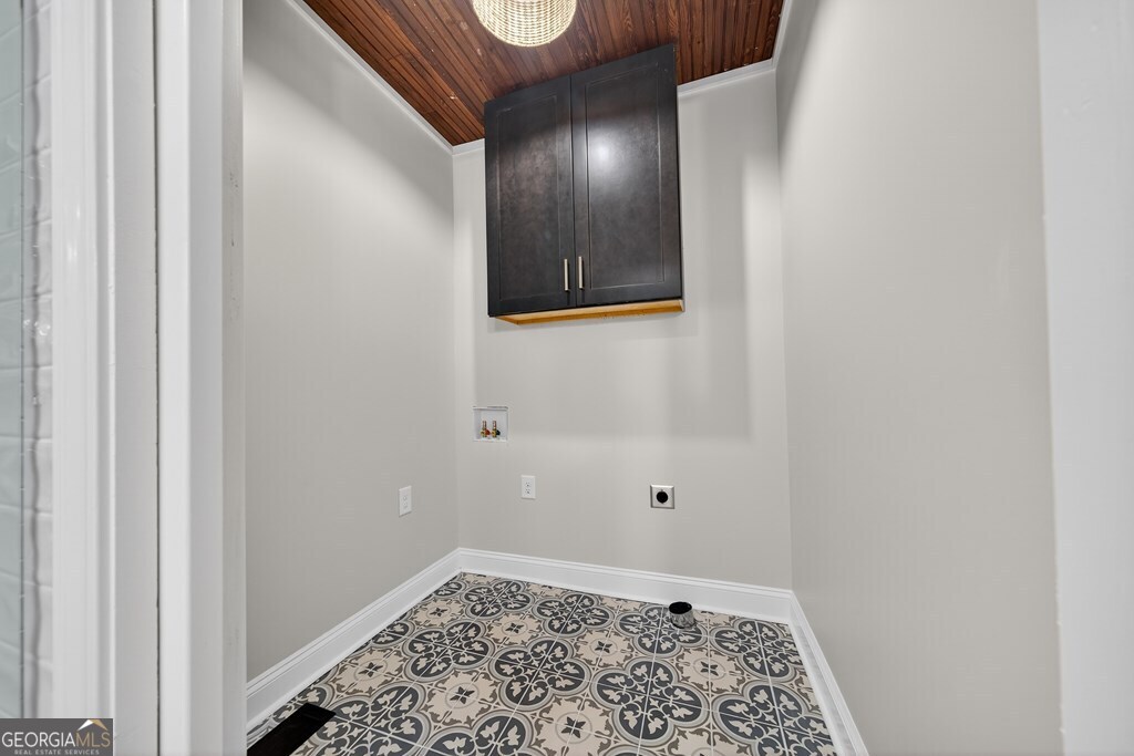 291 Power Point Milledgeville, GA 31061 - Photo 18 of 51 a view of an empty room