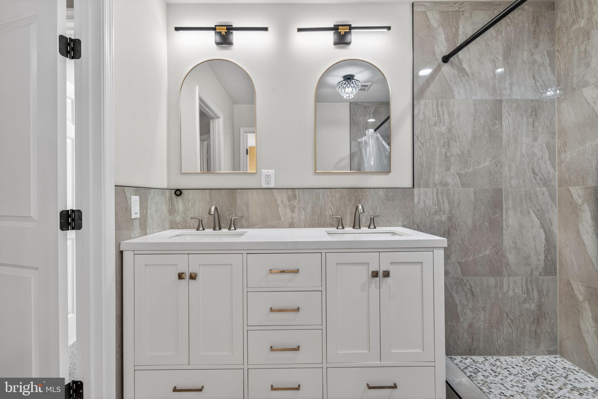1200 Strausberg Street Accokeek, MD 20607 - Photo 33 of 47 Renovated hall bathroom