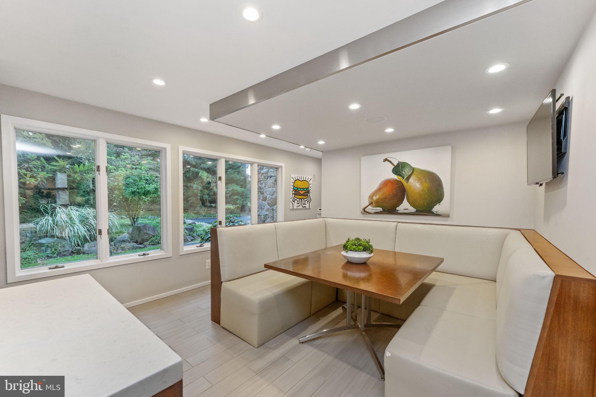 925 Stoke Road Villanova, PA 19085 - Photo 18 of 40