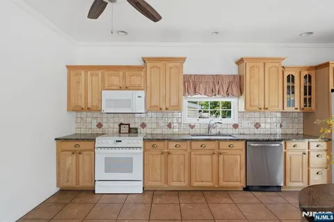 $599,000 | 73 Highland Avenue, Bergenfield, NJ 07621