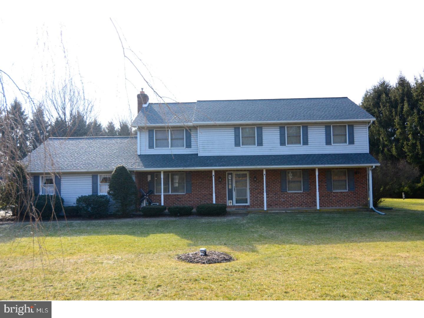 702 Texter Mountain Road Robesonia, PA 19551 - Photo 2 of 25 Gallery Image 2