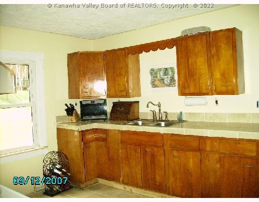 155 Branch Road Belle, WV 25015 - Photo 6 of 8 Exterior Front.