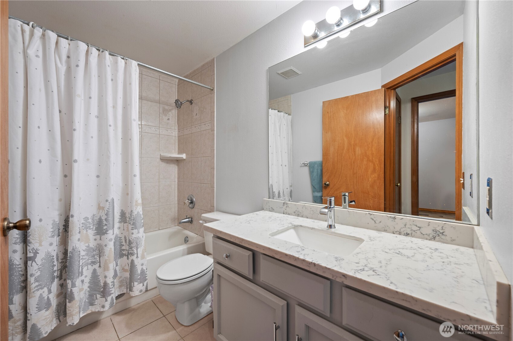 10516 Vernon Road Lake Stevens, WA 98258 - Photo 27 of 34 Gallery Image 27