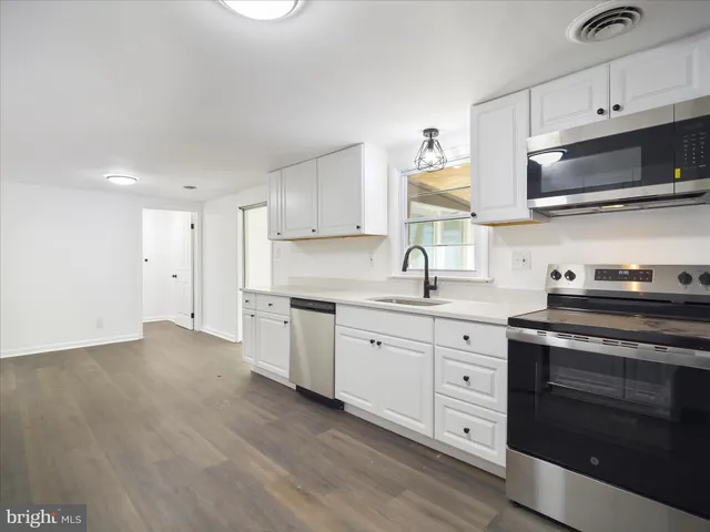 $319,900 | 329 Emmert Road, Hagerstown, MD 21740