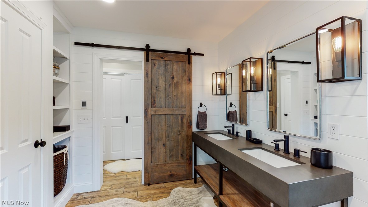 15154 Russell Road Chagrin Falls, OH 44022 - Photo 22 of 34 Gallery Image 22