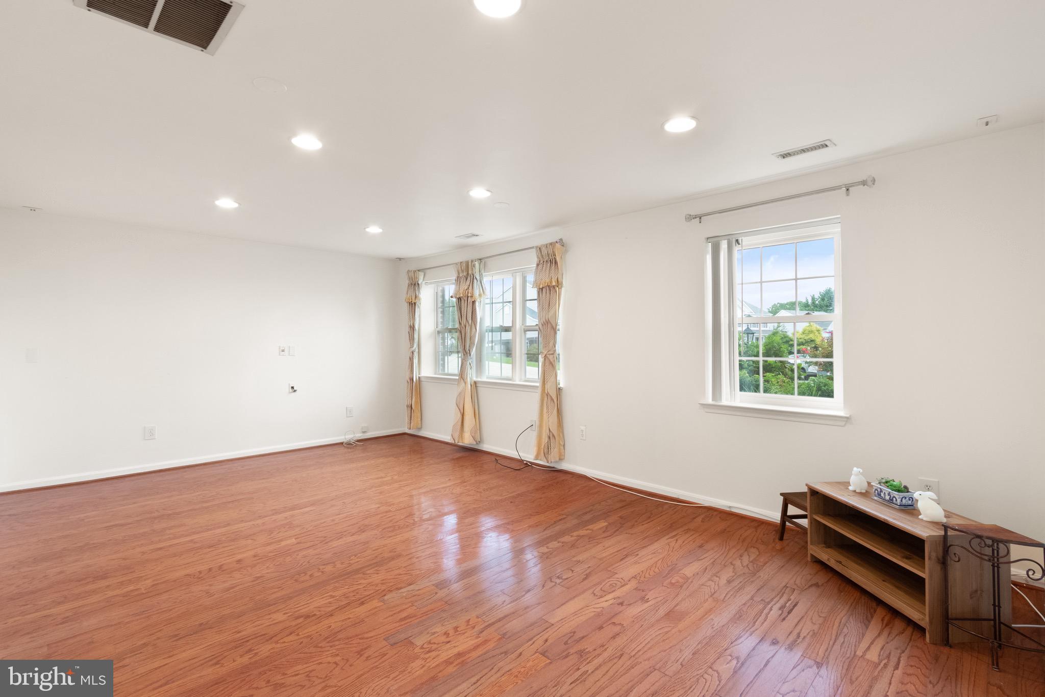 5764 Ralston Court Woodbridge, VA 22193 - Photo 45 of 49