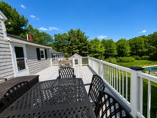 30 Ridge Road Nashua, NH 03062 - Photo 22 of 26