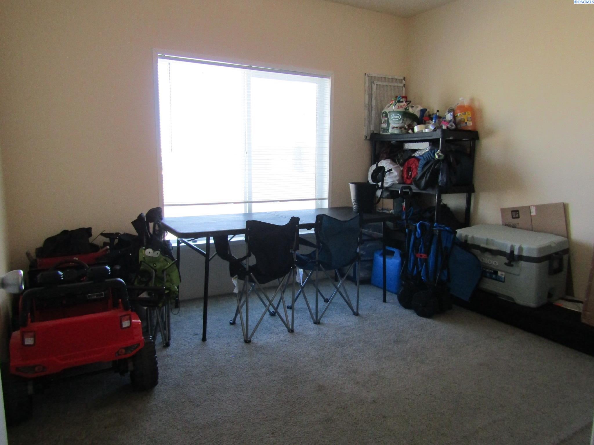 200802 East Game Farm Road Kennewick, WA 99337 - Photo 32 of 35 Gallery Image 32