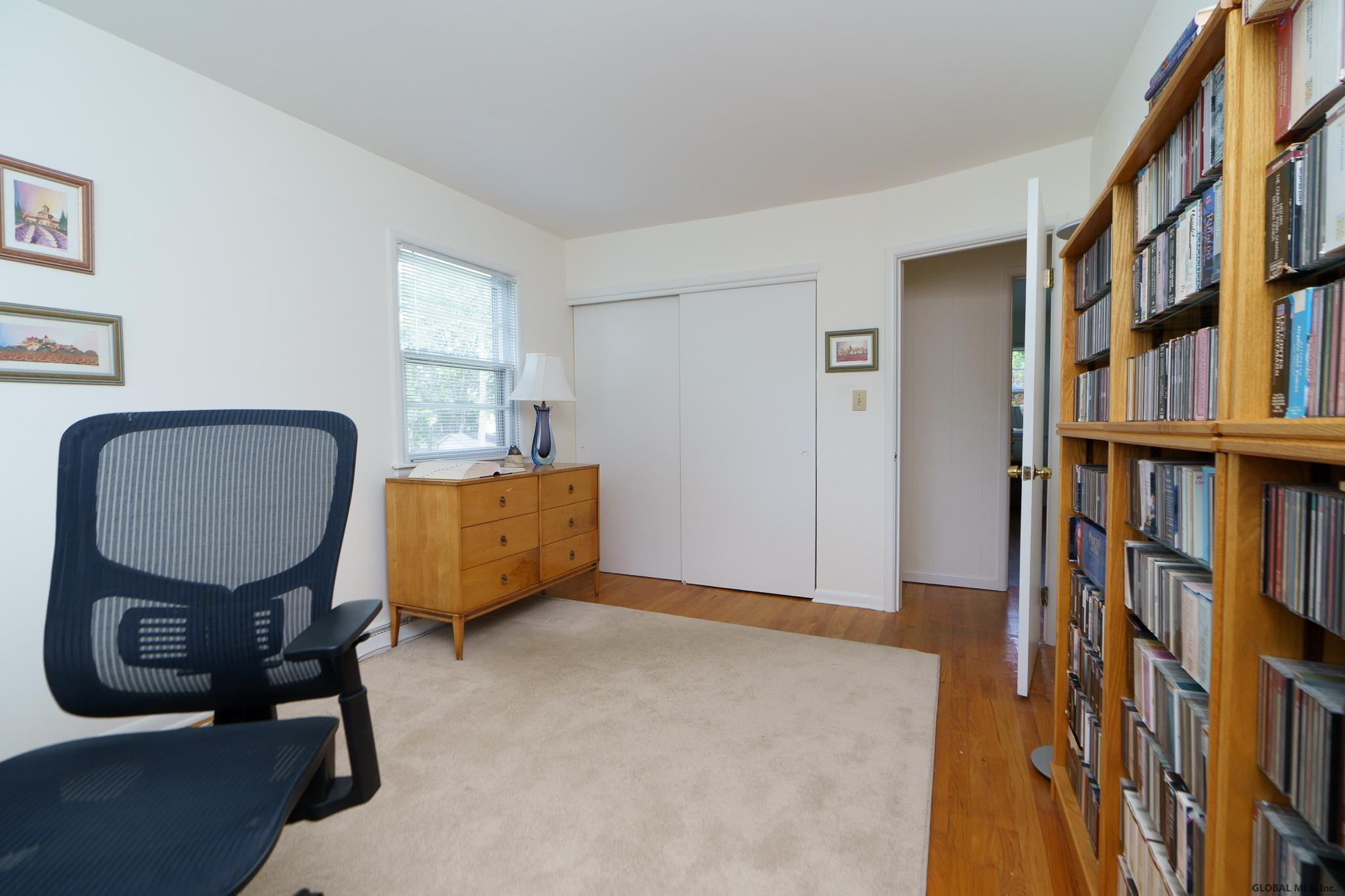 37 Preston Road Bethlehem, NY 12054 - Photo 17 of 34 Photo 18