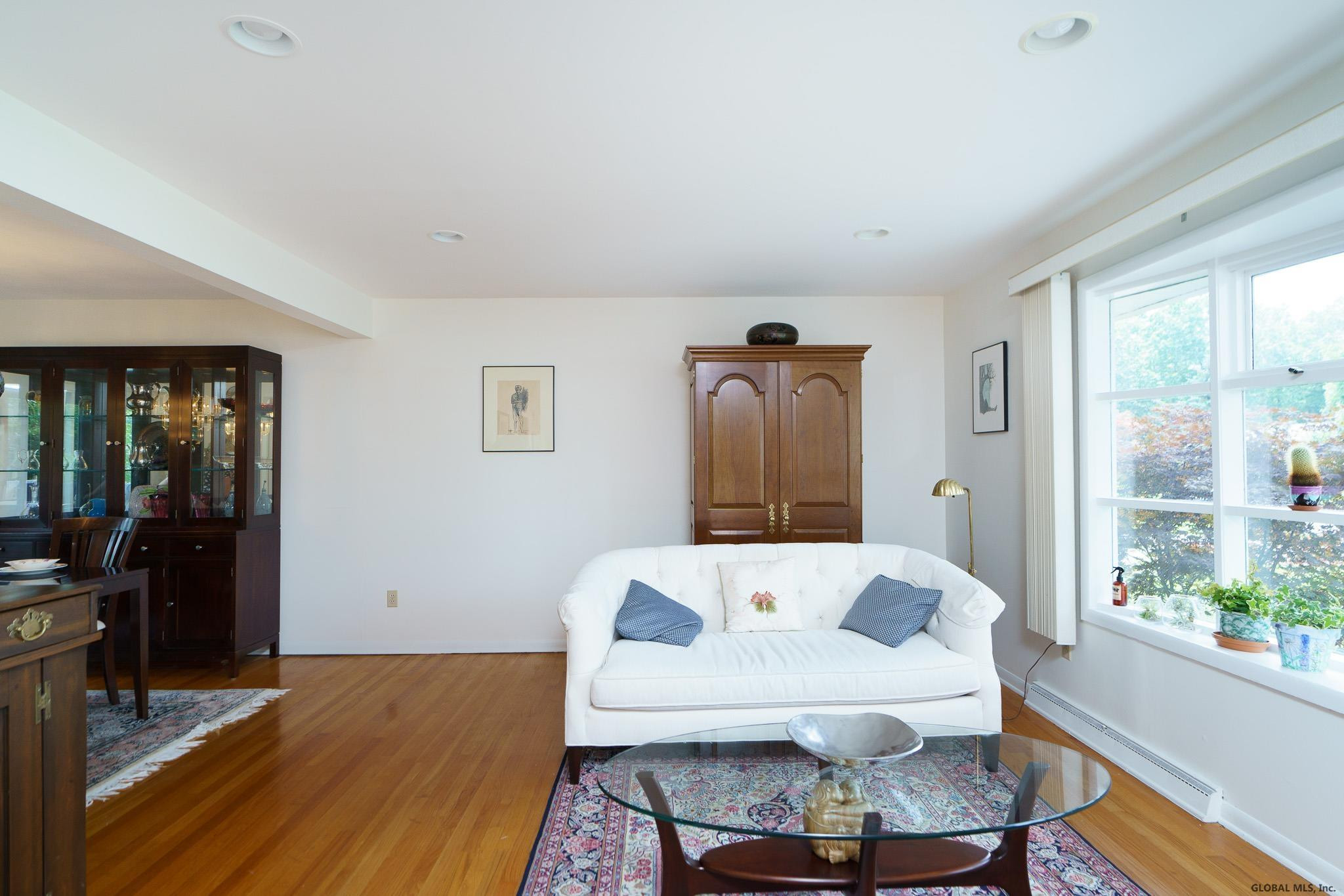 37 Preston Road Bethlehem, NY 12054 - Photo 6 of 34 Photo 6