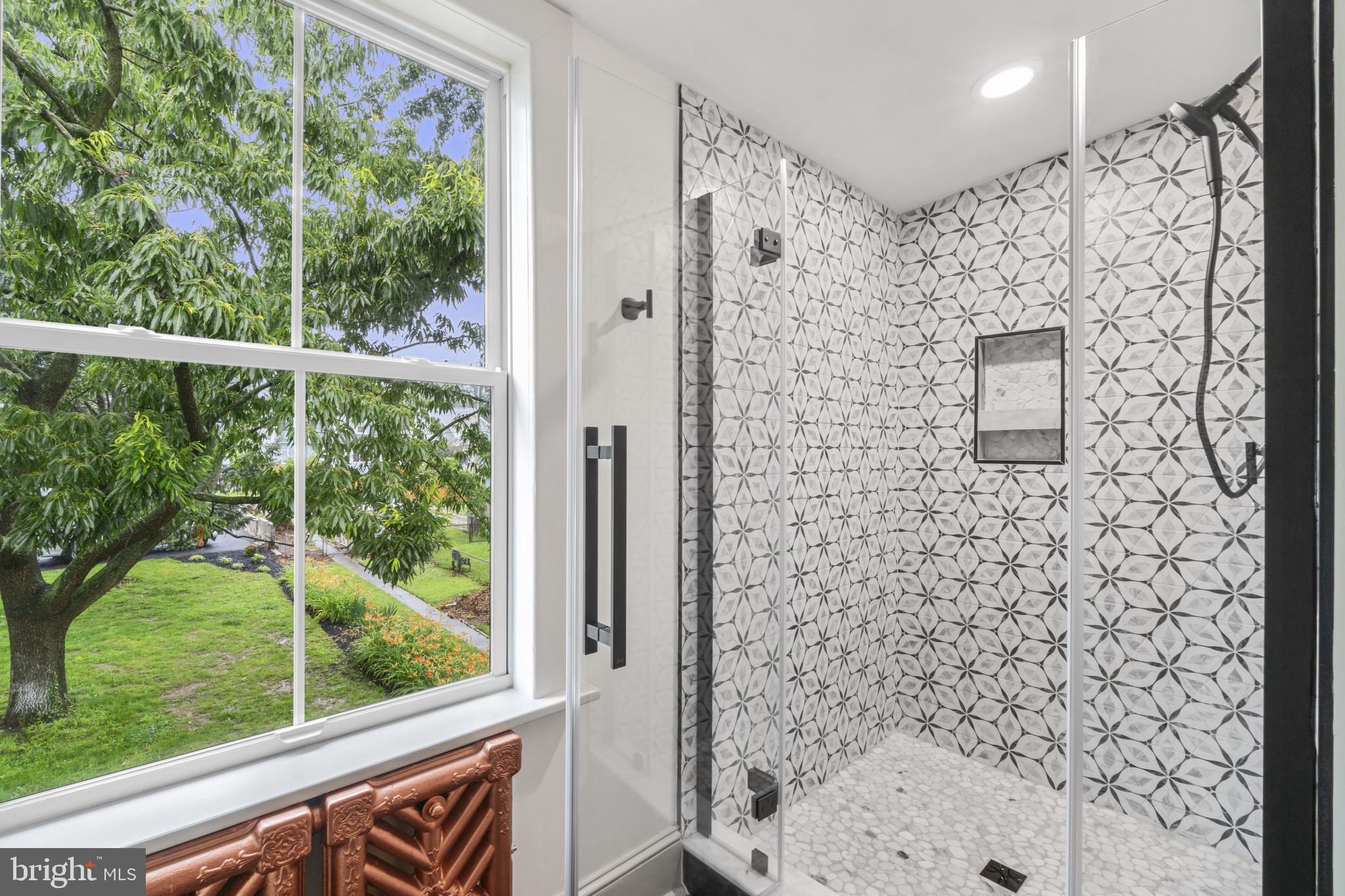4300 Evans Chapel Road Baltimore, MD 21211 - Photo 20 of 40 a bathroom with a shower