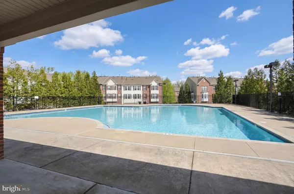 $495,000 | 7632 Tall Pin Oak Drive, Unit 109, Elkridge, MD 21075