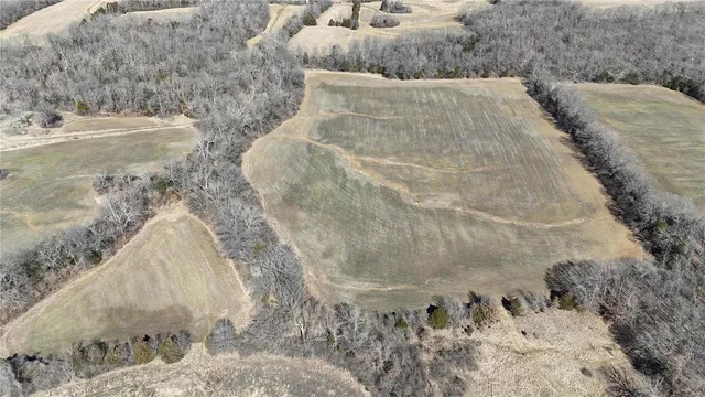 $3,175,500 | 4834 Hwy D, Defiance, MO 63341