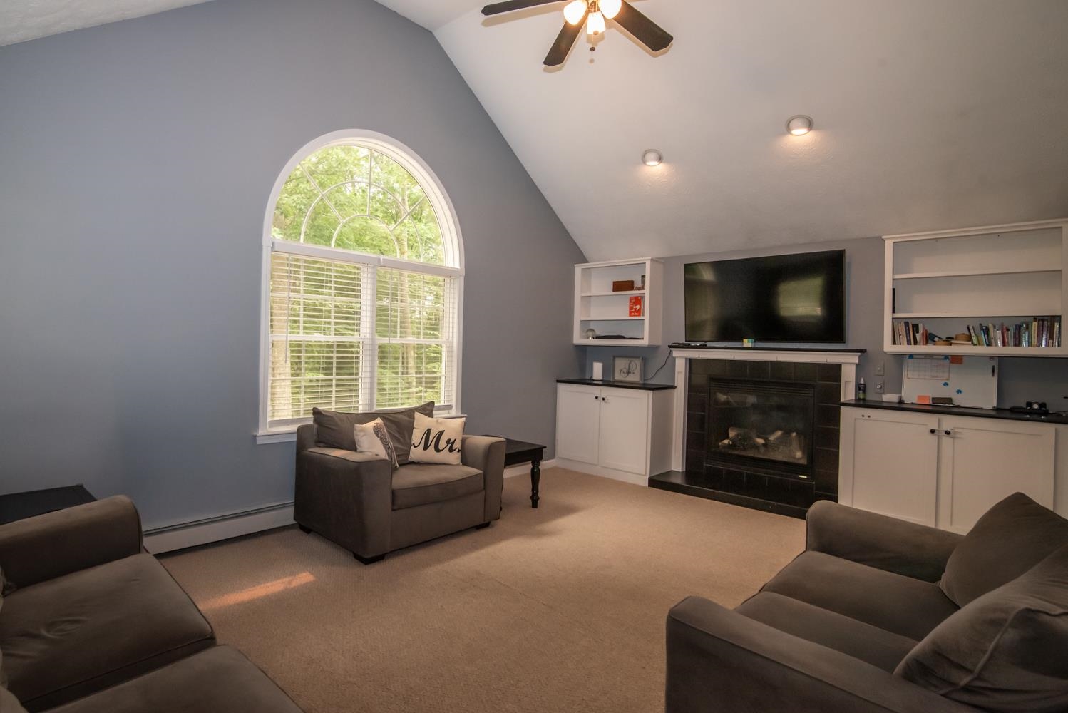 7 Dove Road Hooksett, NH 03106 - Photo 14 of 43