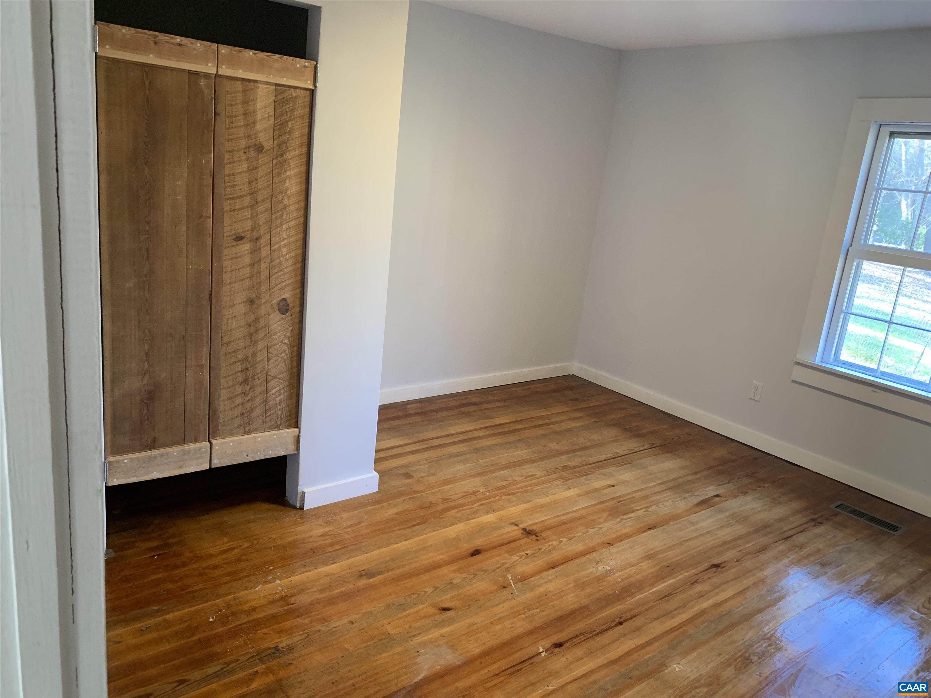2008 Salem Road Schuyler, VA 22969 - Photo 6 of 19 Gallery Image 6