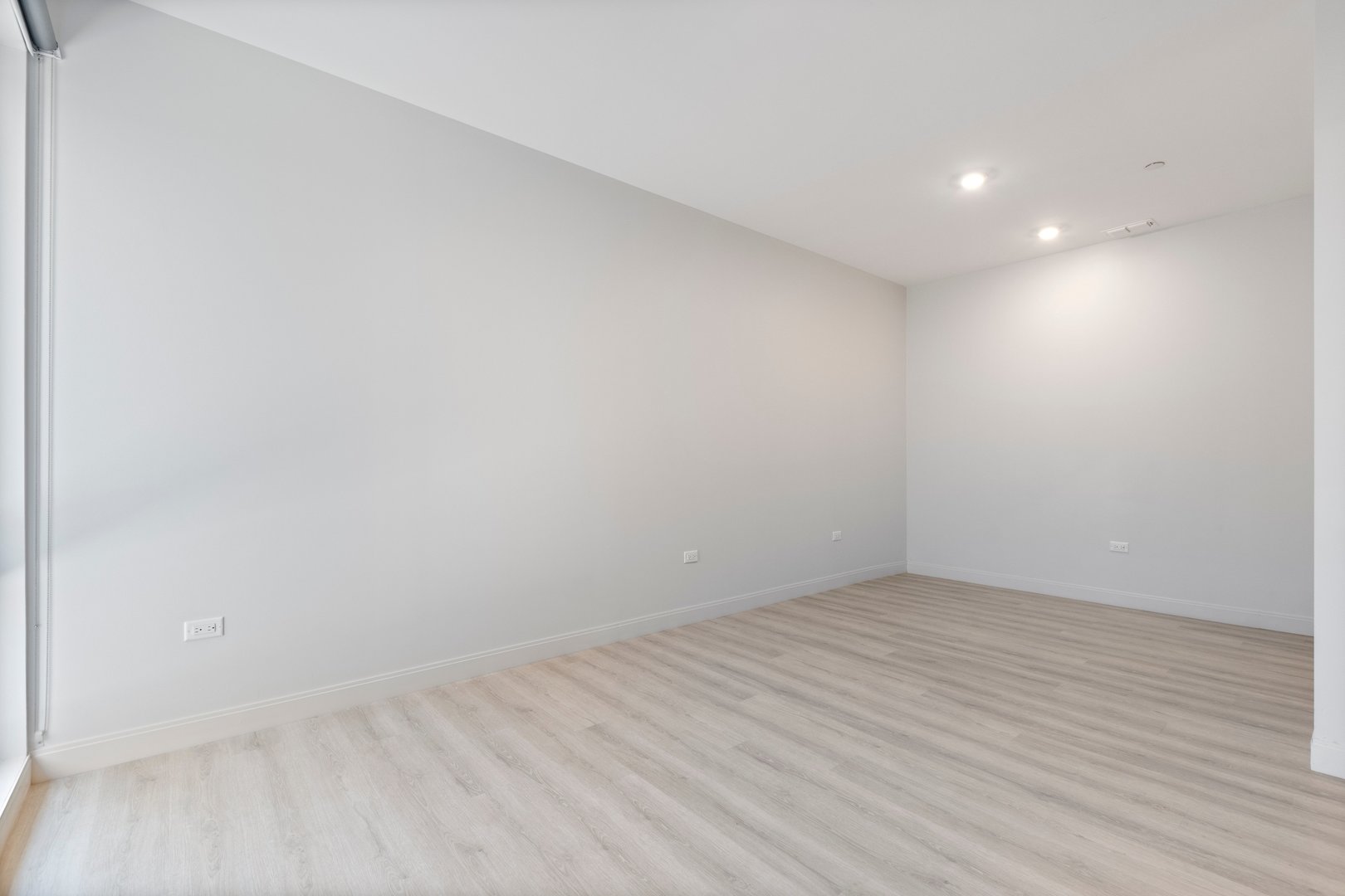 Undisclosed Address Chicago, IL 60640 - Photo 13 of 35 wooden floor in a room