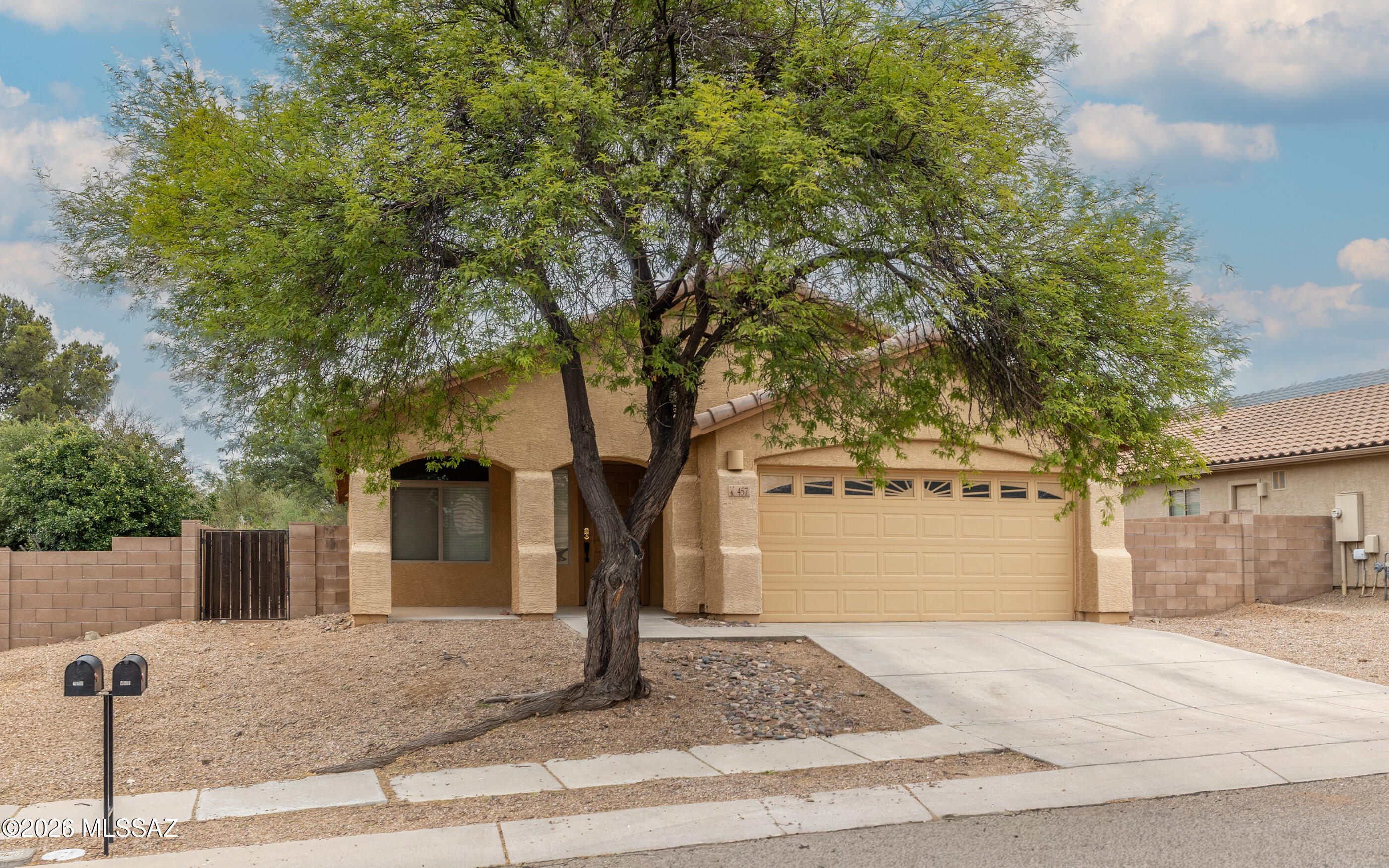 457 South Stone Bench Road Vail, AZ 85641 - Photo 1 of 32