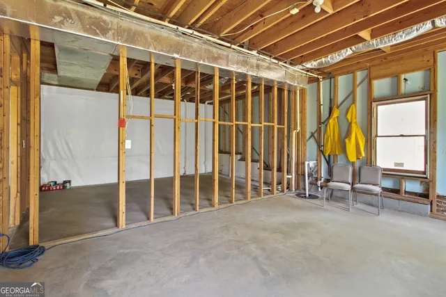 $395,000 | 125 Tumbling Shoals Drive, Gray, GA 31032