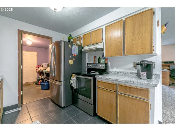 $650,000 | 35350 Southeast Calico Road, Boring, OR 97009