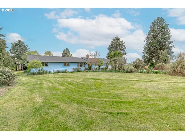 $650,000 | 35350 Southeast Calico Road, Boring, OR 97009