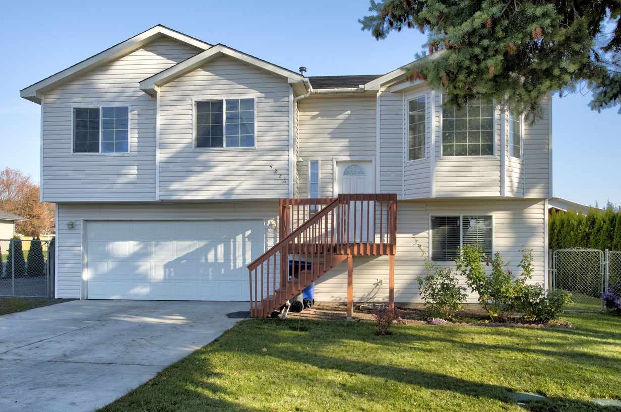 4220 North Farr Road Spokane, WA 99206 - Photo 1 of 20 Gallery Image 1