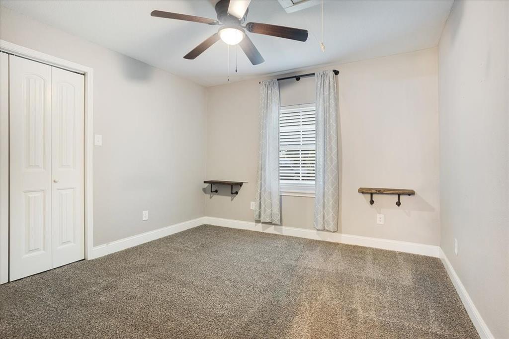 107 South Branch Street Bells, TX 75414 - Photo 18 of 40