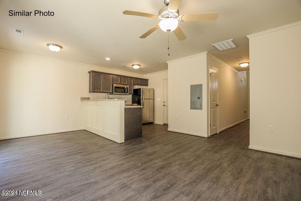 457 Sullivan Loop Road Midway Park, NC 28544 - Photo 3 of 11 20210730131552340797000000-o