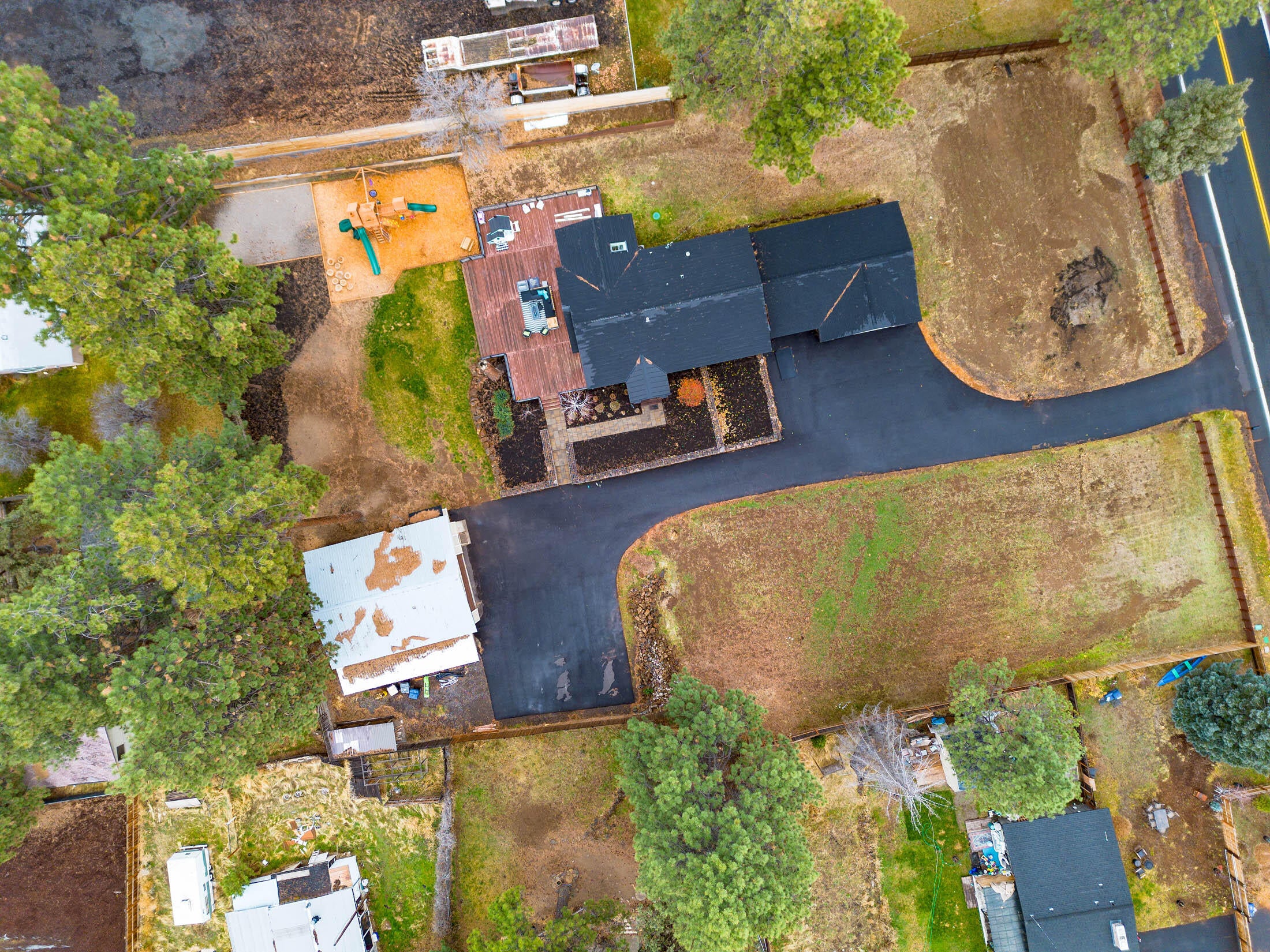 61151 Parrell Road Bend, OR 97702 - Photo 37 of 47 Full Aerial 3
