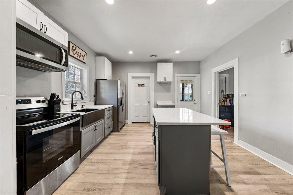 205 Dallas Street Waco, TX 76704 - Photo 9 of 18