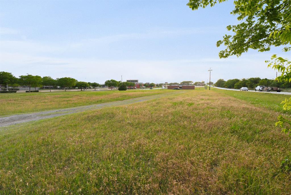 1607 East Scyene Road Mesquite, TX 75149 - Photo 7 of 21