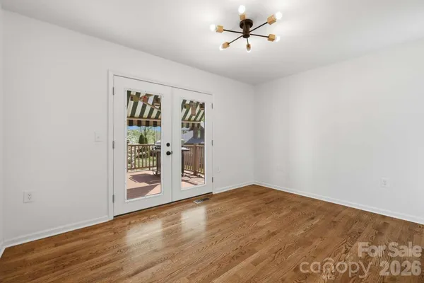 $719,000 | 3811 Pinecrest Drive Northeast, Hickory, NC 28601
