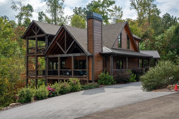 320 Amber Ridge Blue Ridge, GA 30513 - Photo 2 of 51