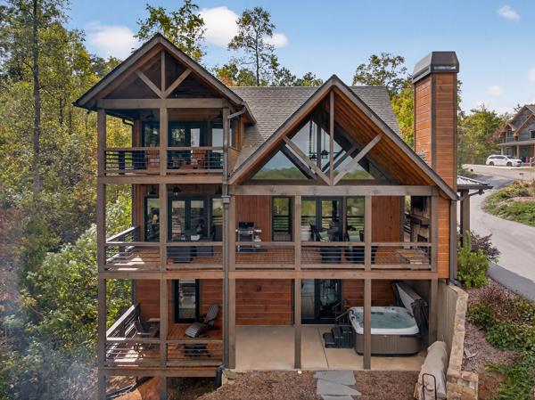 320 Amber Ridge Blue Ridge, GA 30513 - Photo 6 of 51