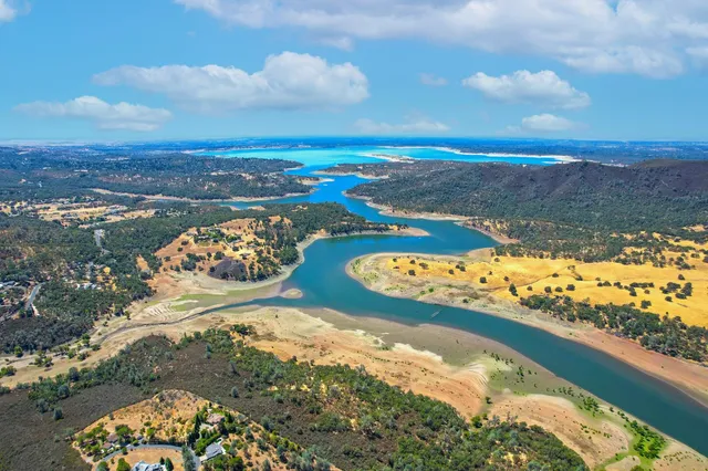 a view of an ocean and beach