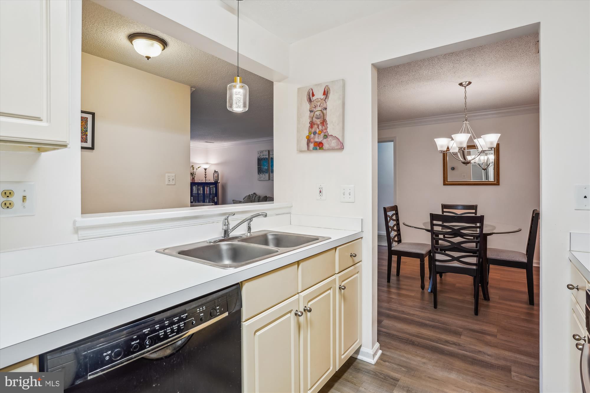 12909 Churchill Ridge Circle, Unit 2 Germantown, MD 20874 - Photo 17 of 79 Kitchen