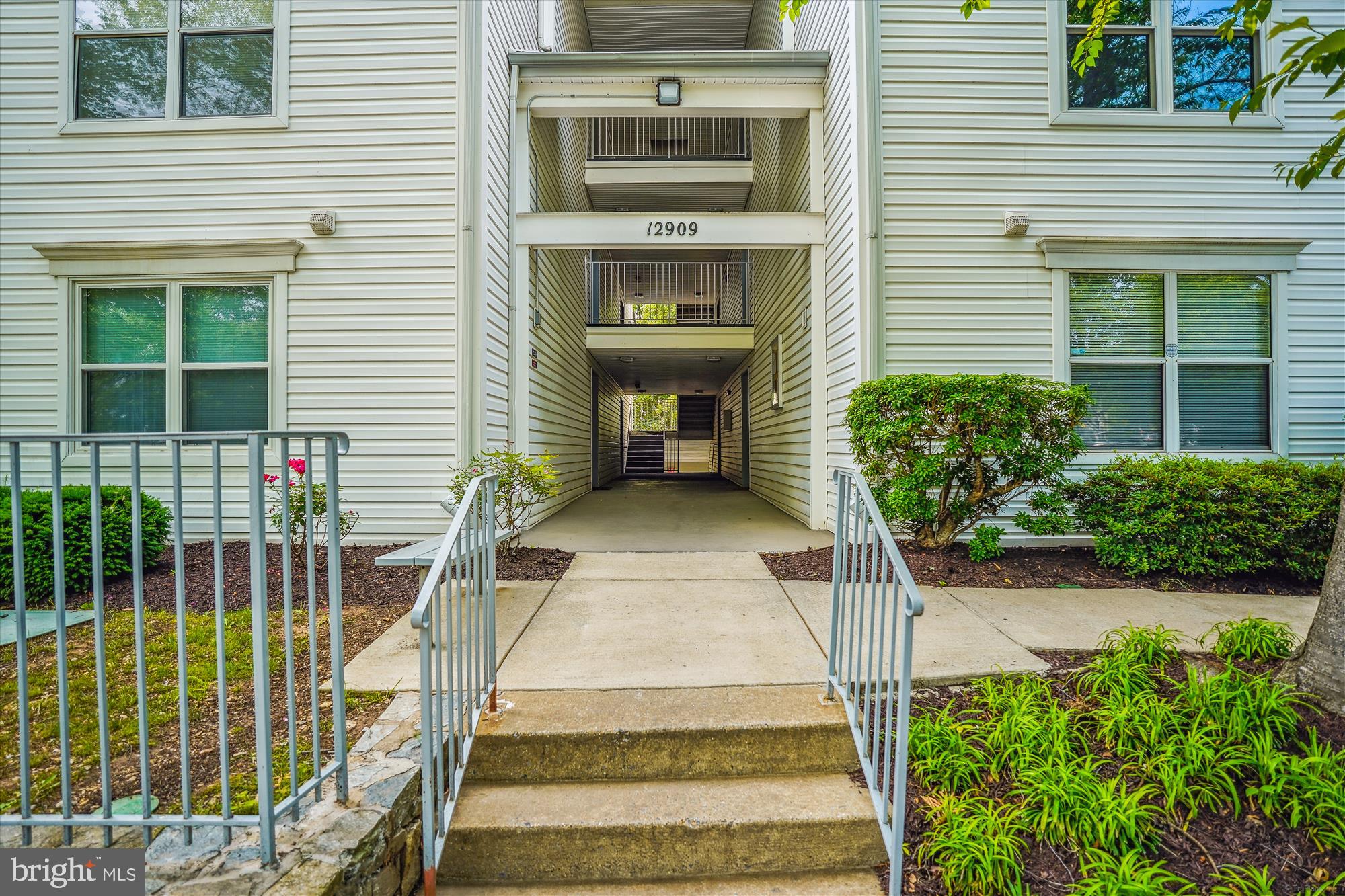 12909 Churchill Ridge Circle, Unit 2 Germantown, MD 20874 - Photo 40 of 79 12909 Walk