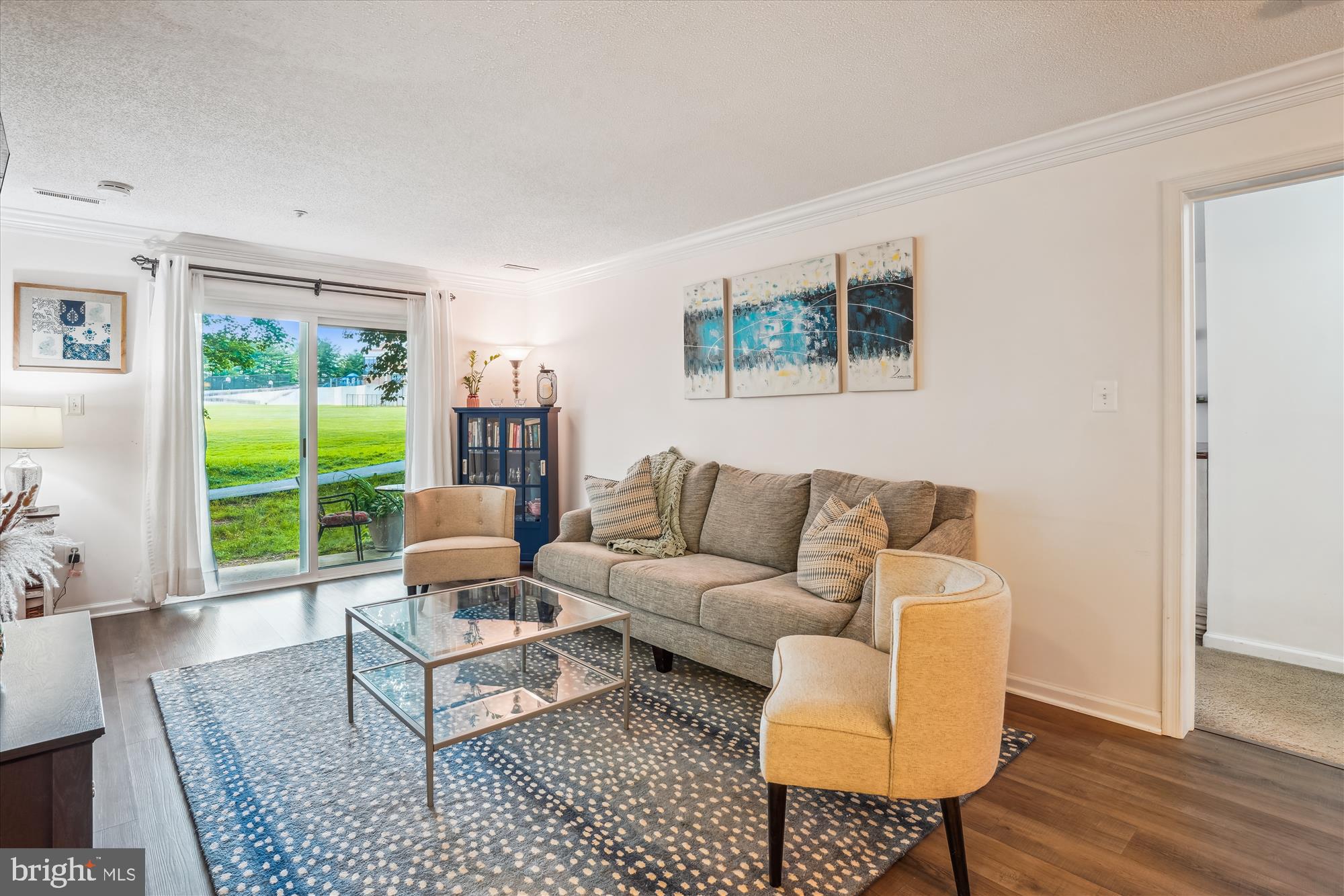 12909 Churchill Ridge Circle, Unit 2 Germantown, MD 20874 - Photo 5 of 79 Living Room