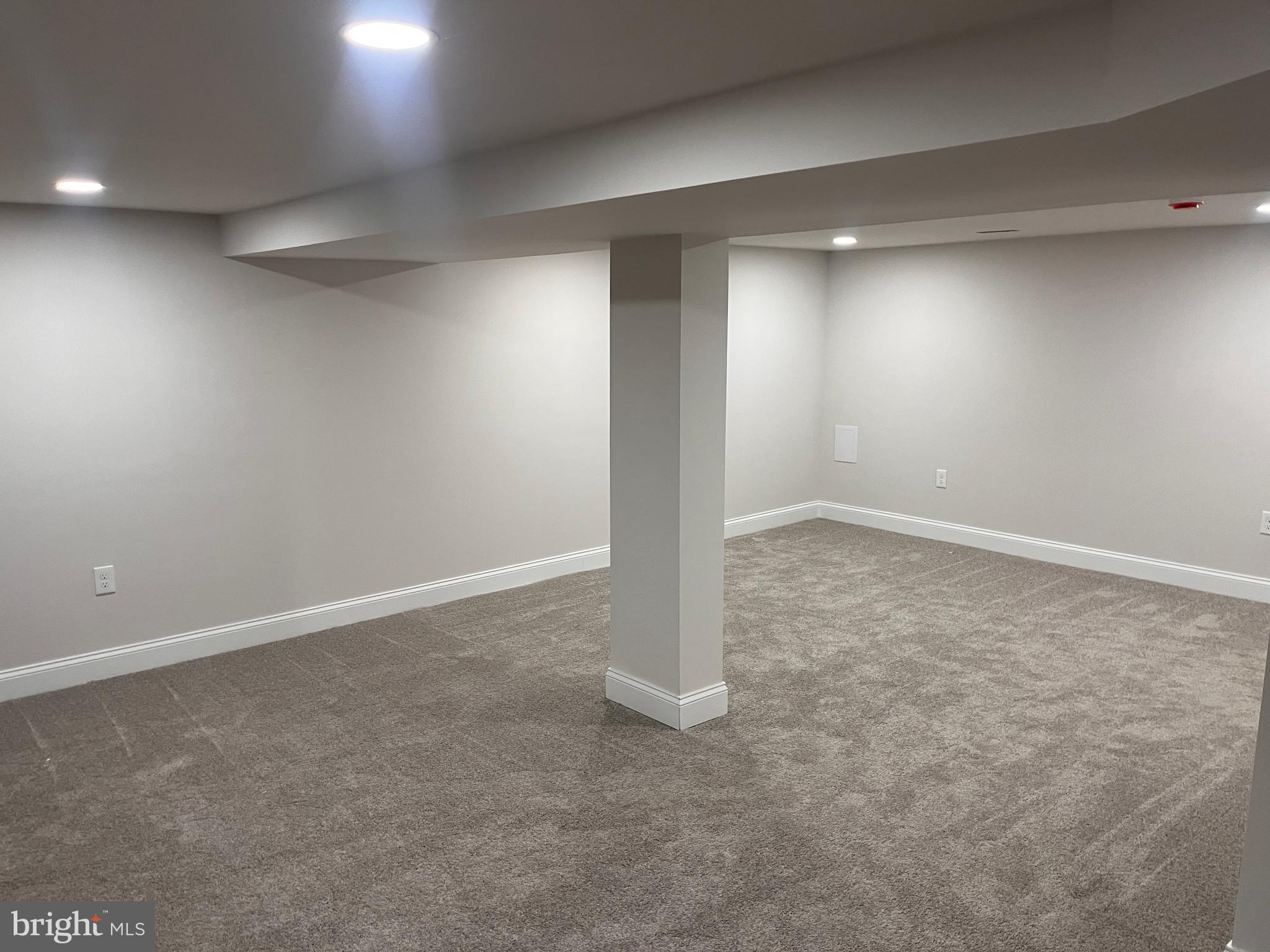 1241 Roundtop Road Odenton, MD 21113 - Photo 8 of 20 Gallery Image 8