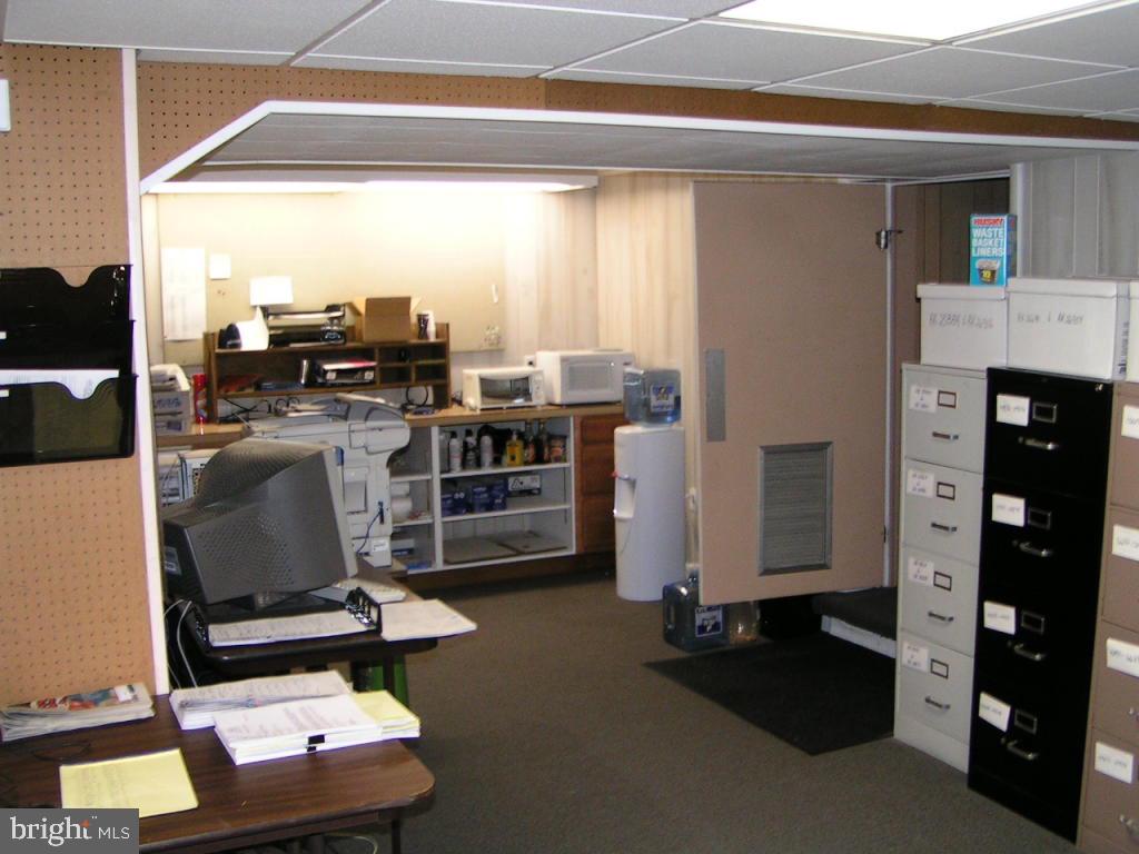 160 Tulane Terrace Lancaster, PA 17603 - Photo 13 of 23