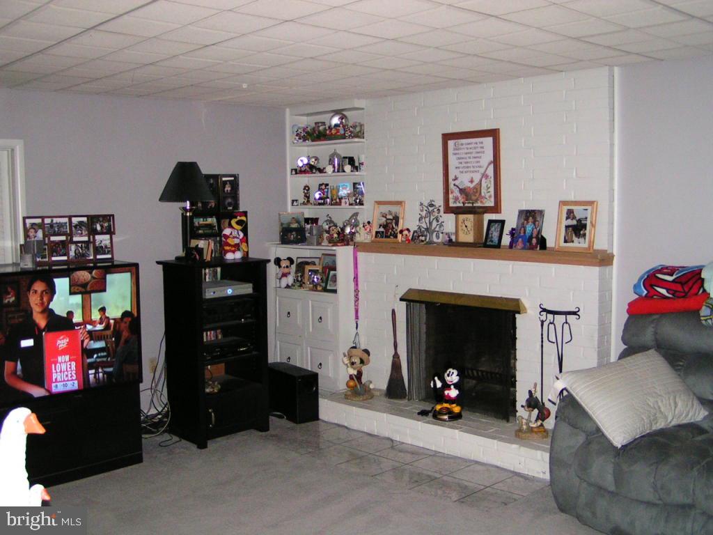 160 Tulane Terrace Lancaster, PA 17603 - Photo 6 of 23