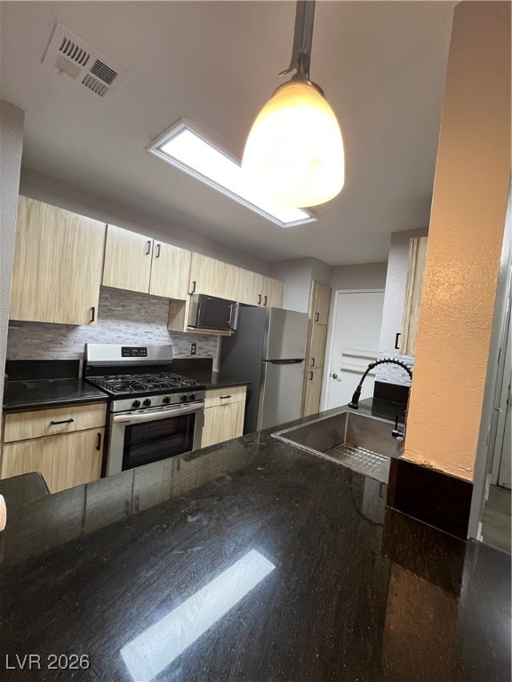 2200 South Fort Apache Road, Unit 1113 Las Vegas, NV 89117 - Photo 6 of 29