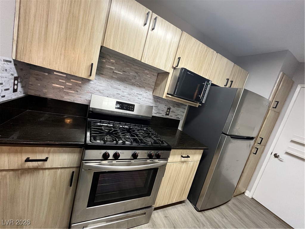 2200 South Fort Apache Road, Unit 1113 Las Vegas, NV 89117 - Photo 8 of 29