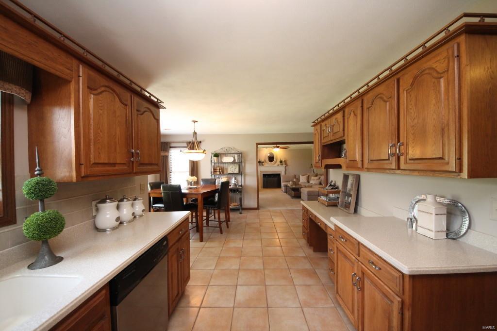 3709 Rhetts Landing Shiloh, IL 62221 - Photo 21 of 54 Gallery Image 21