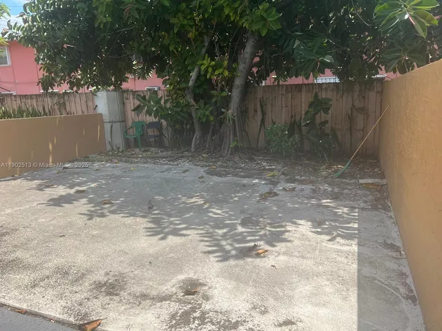 $2,999 | Hialeah Acres, Hialeah, FL 33010